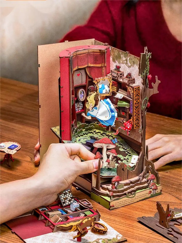 Alice Adventure Fall into Wonder
